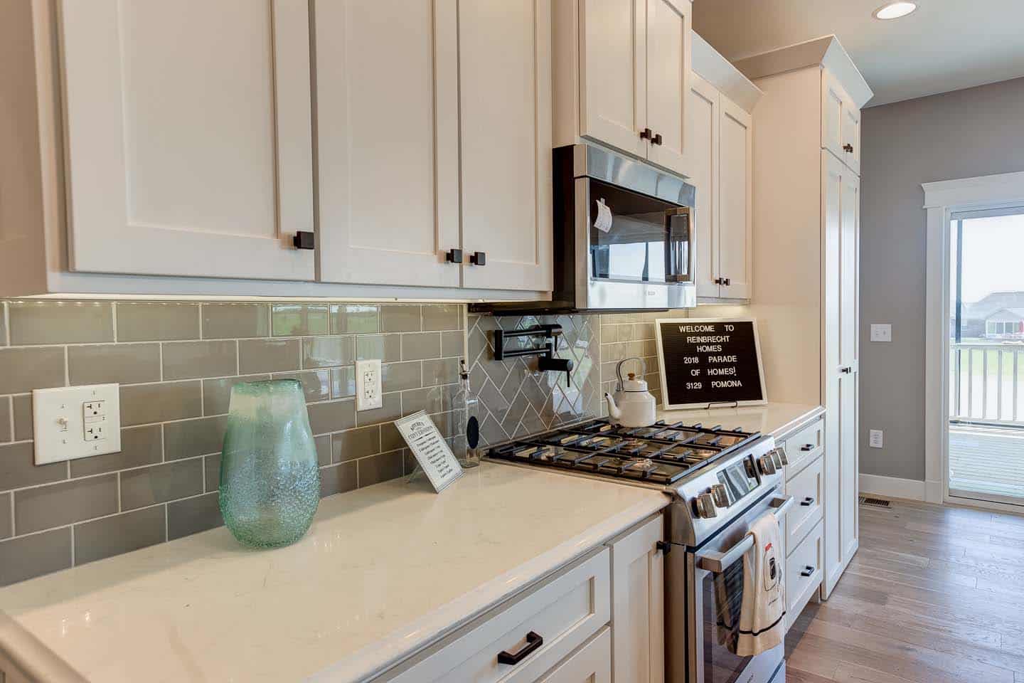 Evansville Parade of Homes | Reinbrecht Homes | Centerra Ridge Lot 156 Granite Countertops